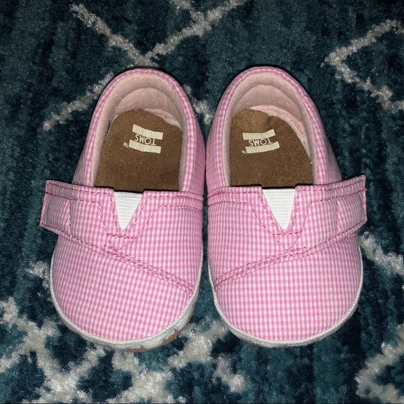 Toms Other - Tiny Toms, Pink Gingham, Crib Shoe, Size 4